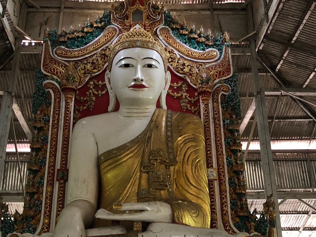 Myat Tha Lon Pagoda-Magway必去景点