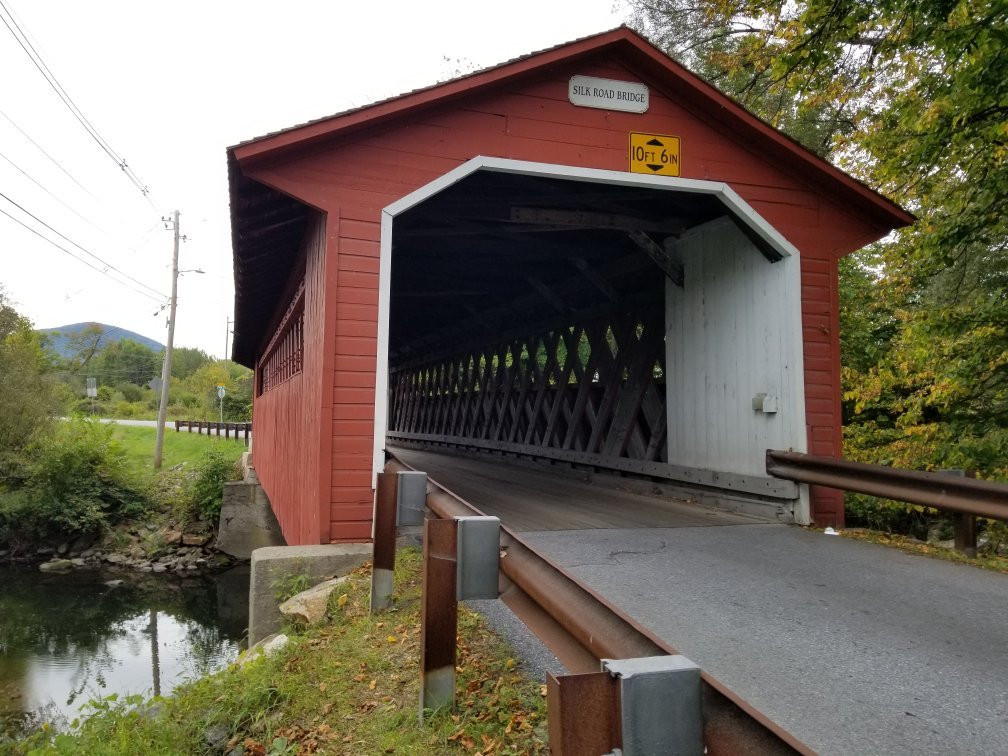 Silk Road Covered Bridge-本宁顿必去景点