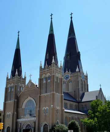 Holy Family Cathedral景点门票图片