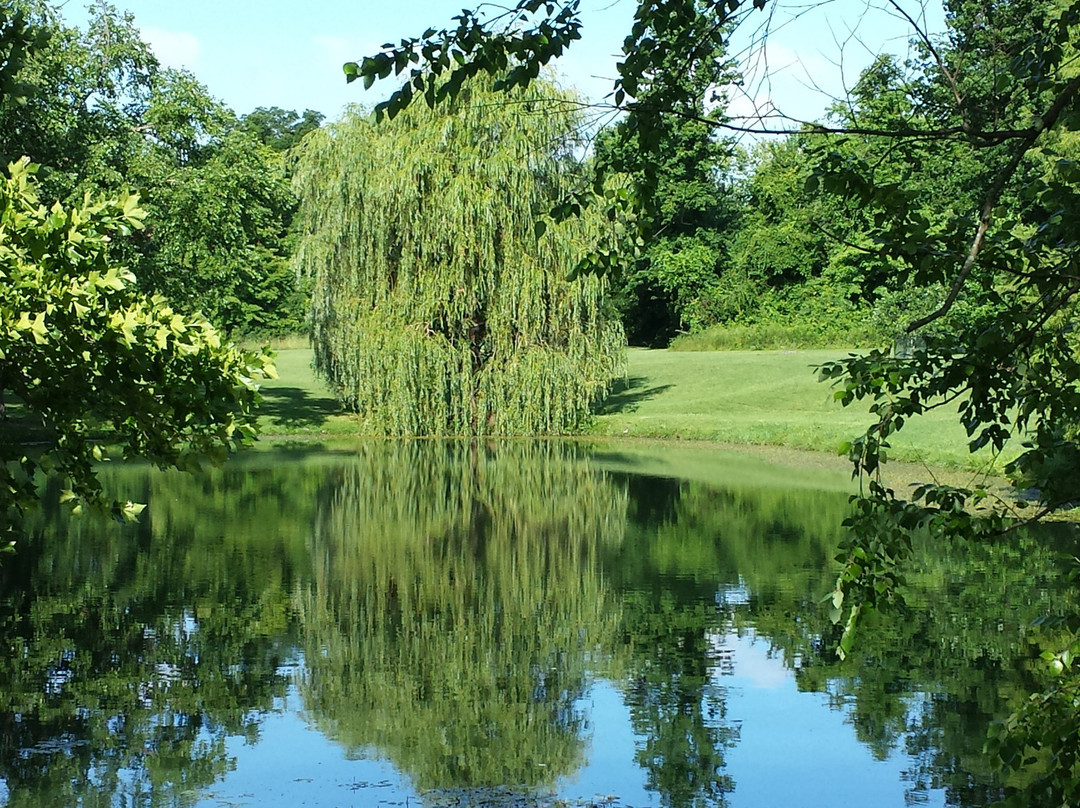 New Richmond旅游景点-Woodland Mound Park