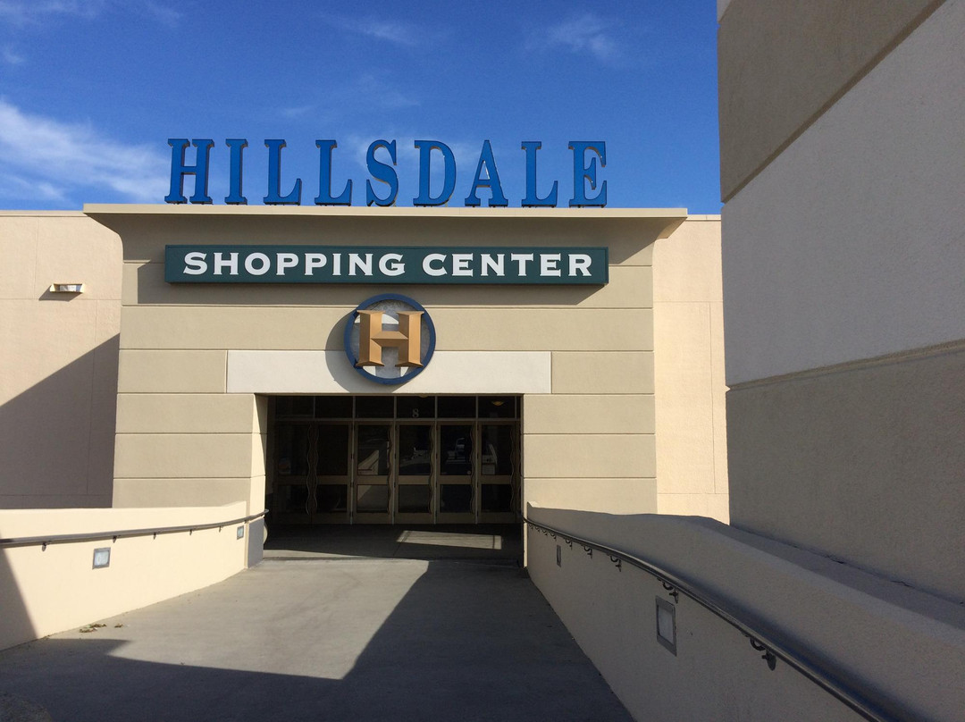 Hillsdale Shopping Center景点图片