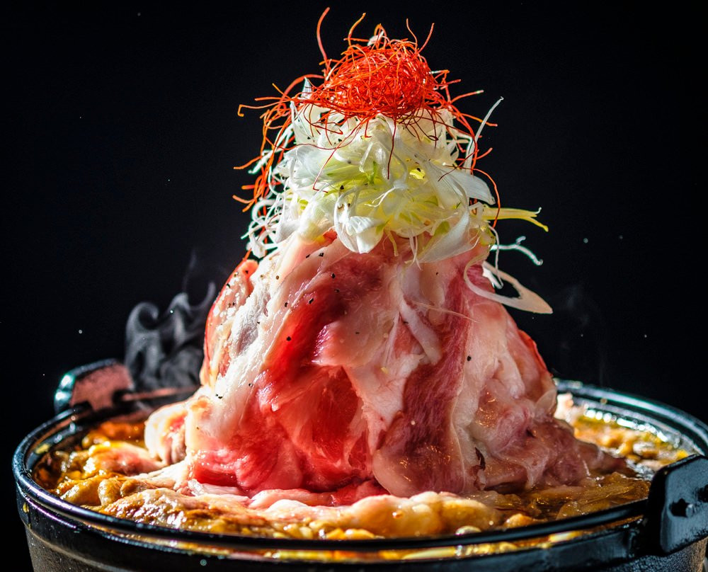 炭火焼肉・にくなべ屋 神戸びいどろ