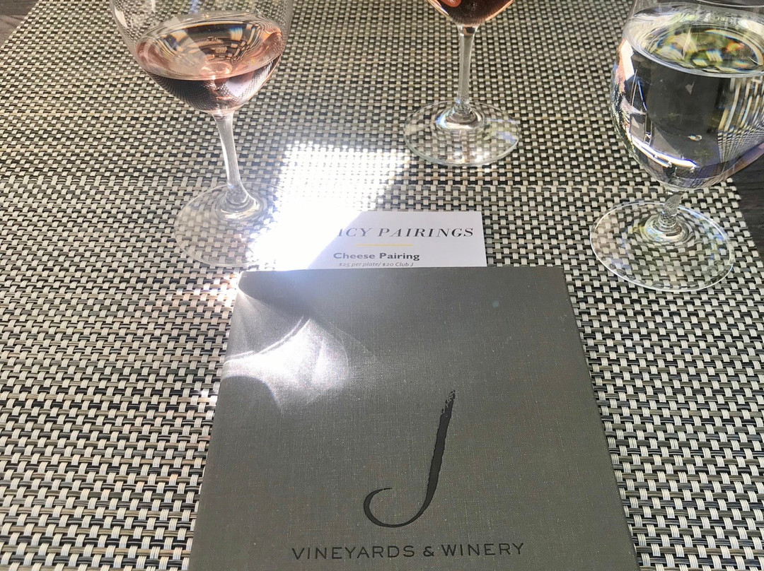 J Vineyards & Winery景点图片