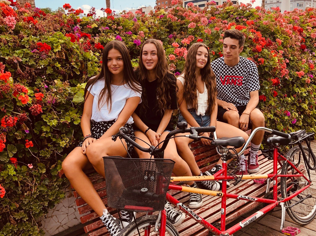 MO'bike Cabanyal Playa-巴伦西亚必去景点