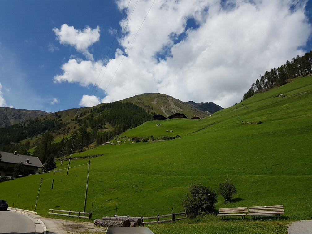 Lago di Vernago景点图片