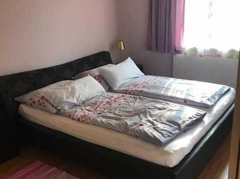 米特尔蓬克特酒店主图