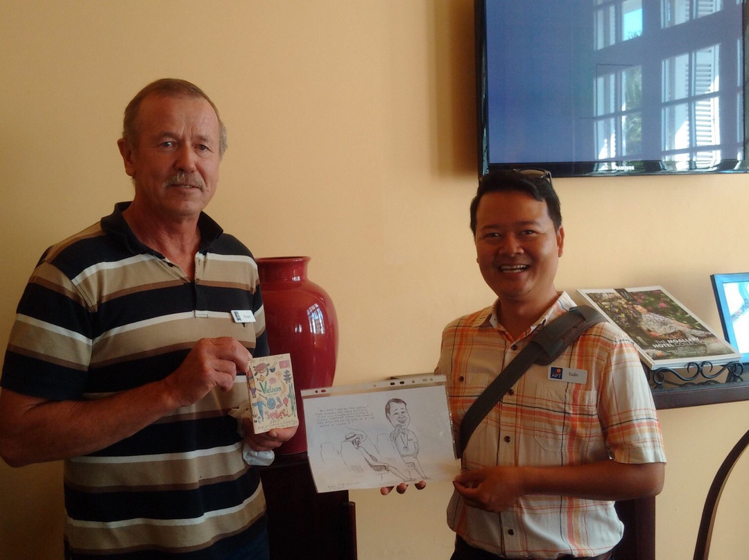 Tom Hue Tours景点图片
