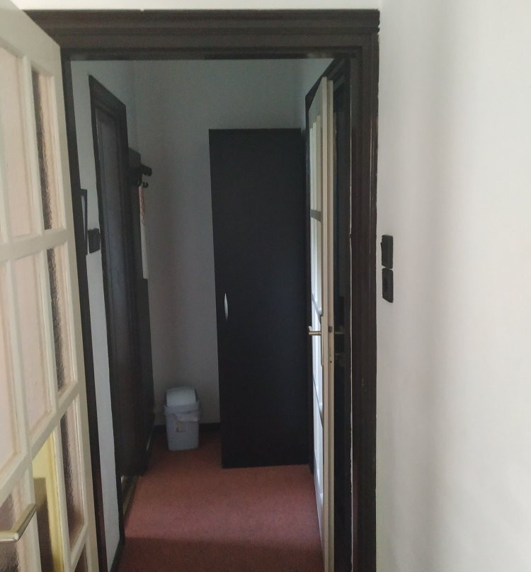 巴戴尔酒店主图