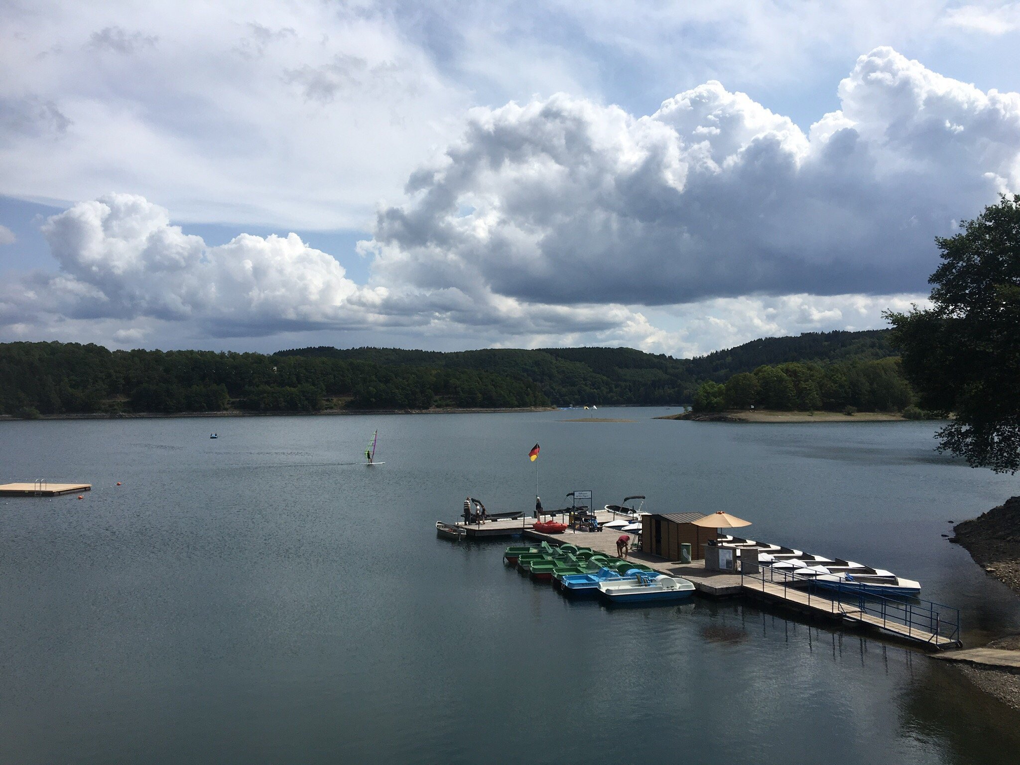 Hotel & Gasthof Zum Biggesee-官方