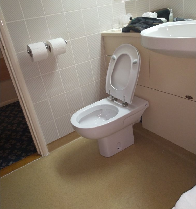 Travel Plaza Hotel主图