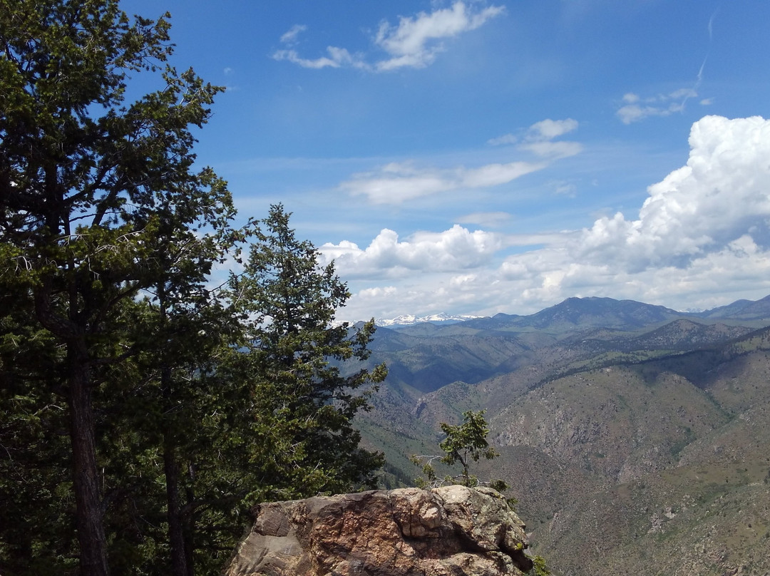 Lookout Mountain Nature Center-戈尔登必去景点
