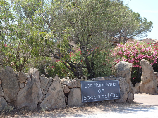 Santa Giulia酒店住宿-Residence les Hameaux de Bocca del Oro