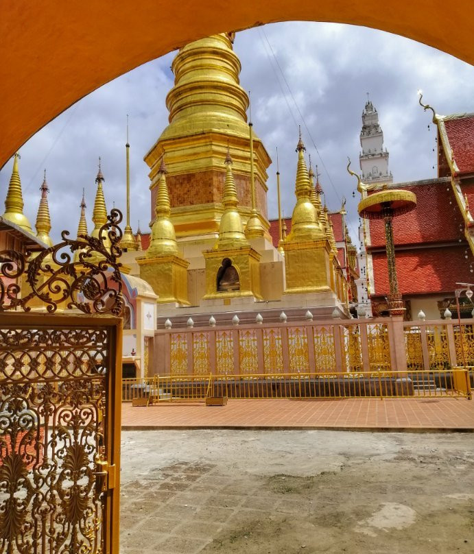 Wat Phrabat Huai Tom-里县必去景点