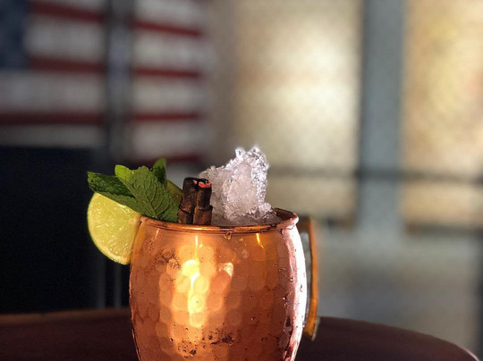 Chops+Hops Axe Throwing Lodge-劳德代尔堡必去景点