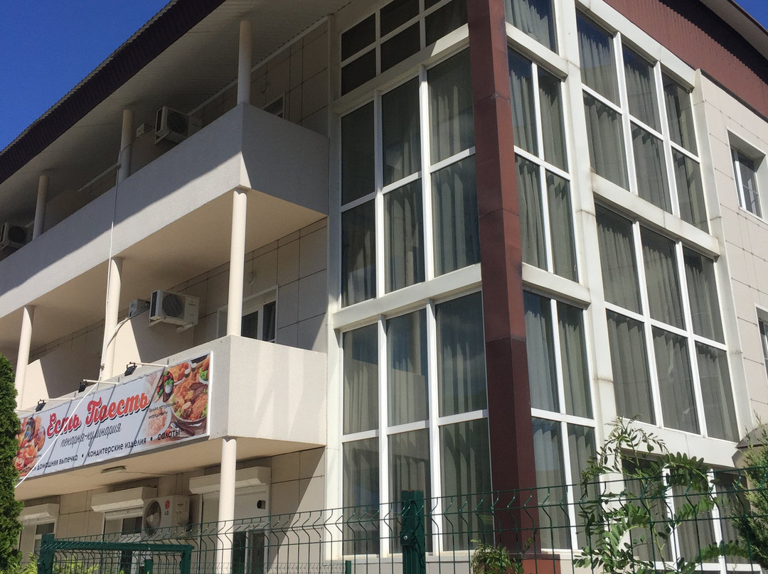 Elladen Guest House主图