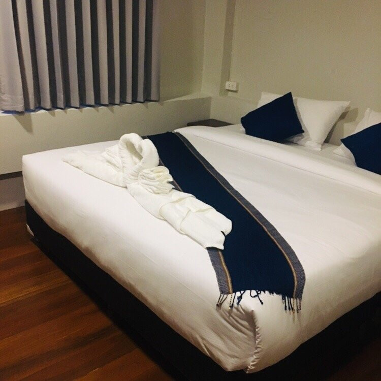Room 16主图