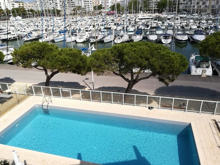 海王星因特尔酒店主图