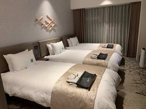 京都比偲奇酒店主图