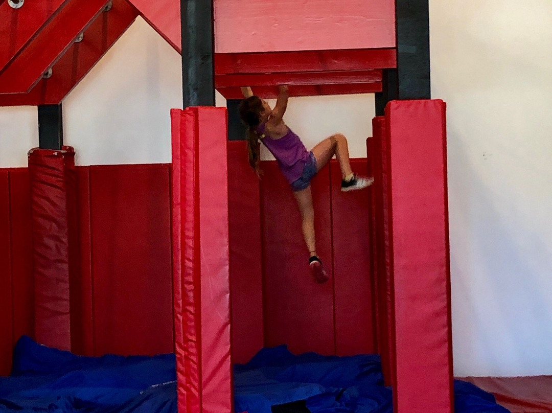 Obstacle Warrior Kids-麦金尼必去景点