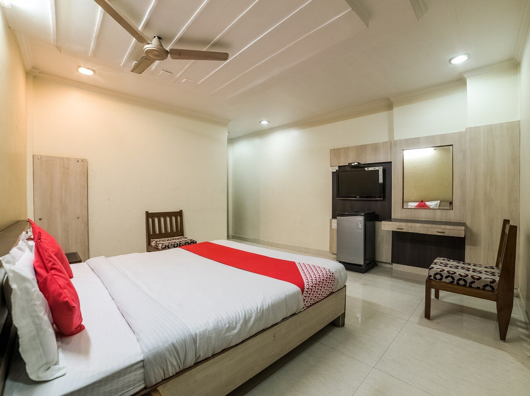 OYO Hotel Anand主图