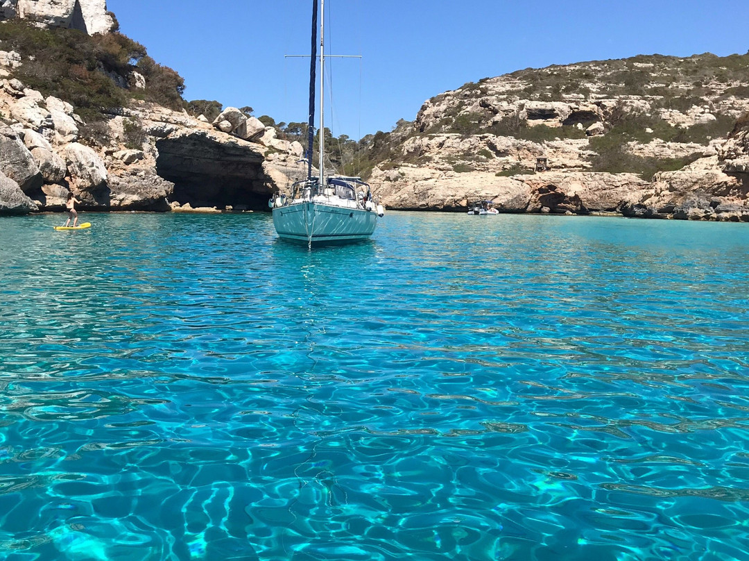 Colonia Boat Charter-Colonia de Sant Jordi必去景点