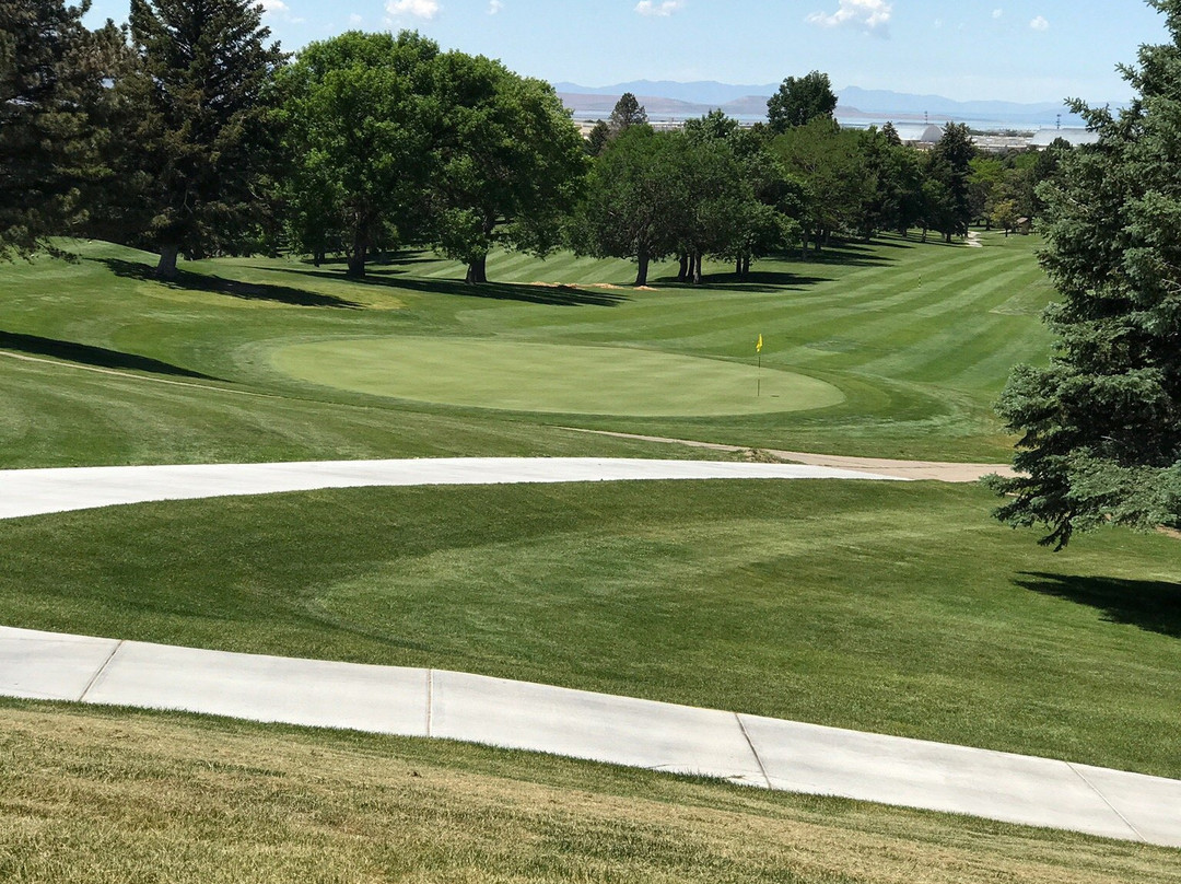 Hubbard Golf Course景点图片