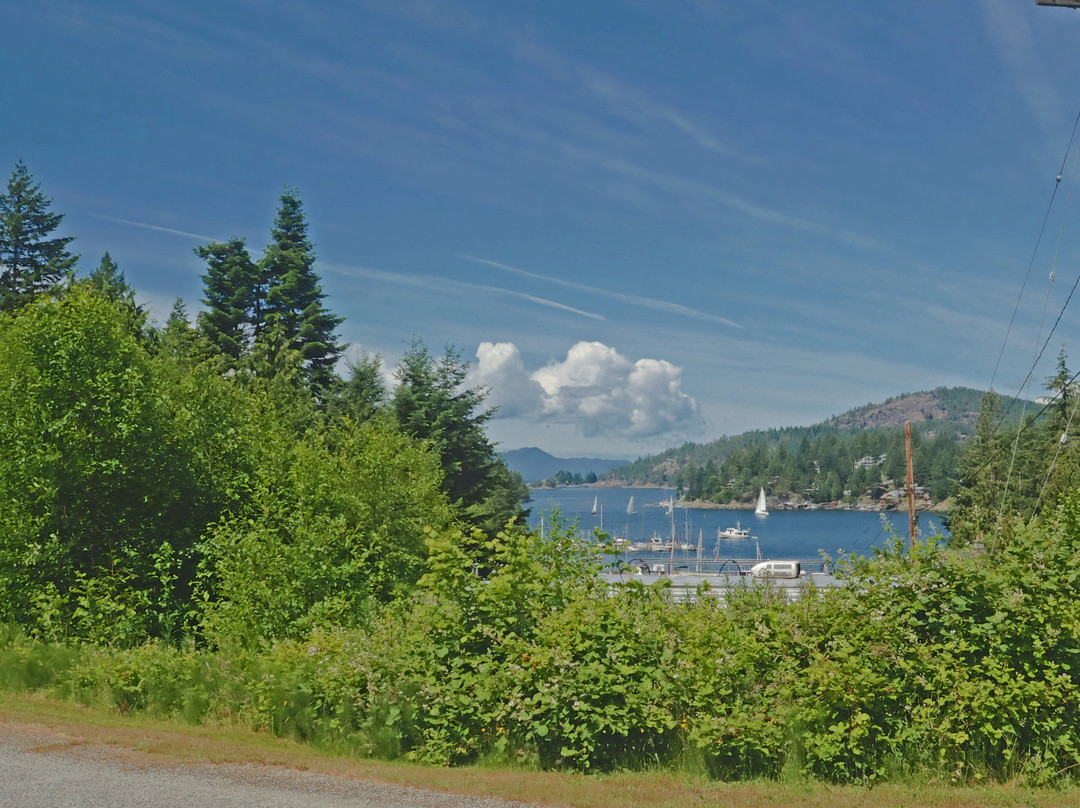 Enchanter Oceanview Suites主图