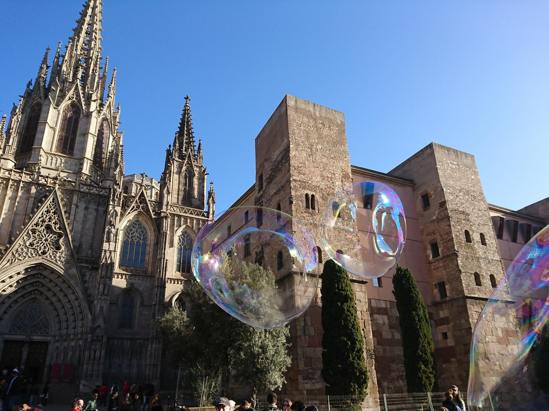 "Siguiendo los pasos de masones: Barcelona" by GAM Agency-巴塞罗那必去景点