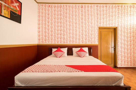 瑟鲁尼公寓主图