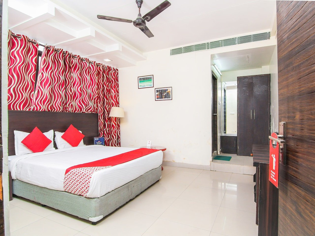 OYO 1540 Hotel Tulip Inn主图