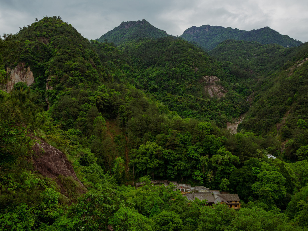 青田石门洞-青田县必去景点