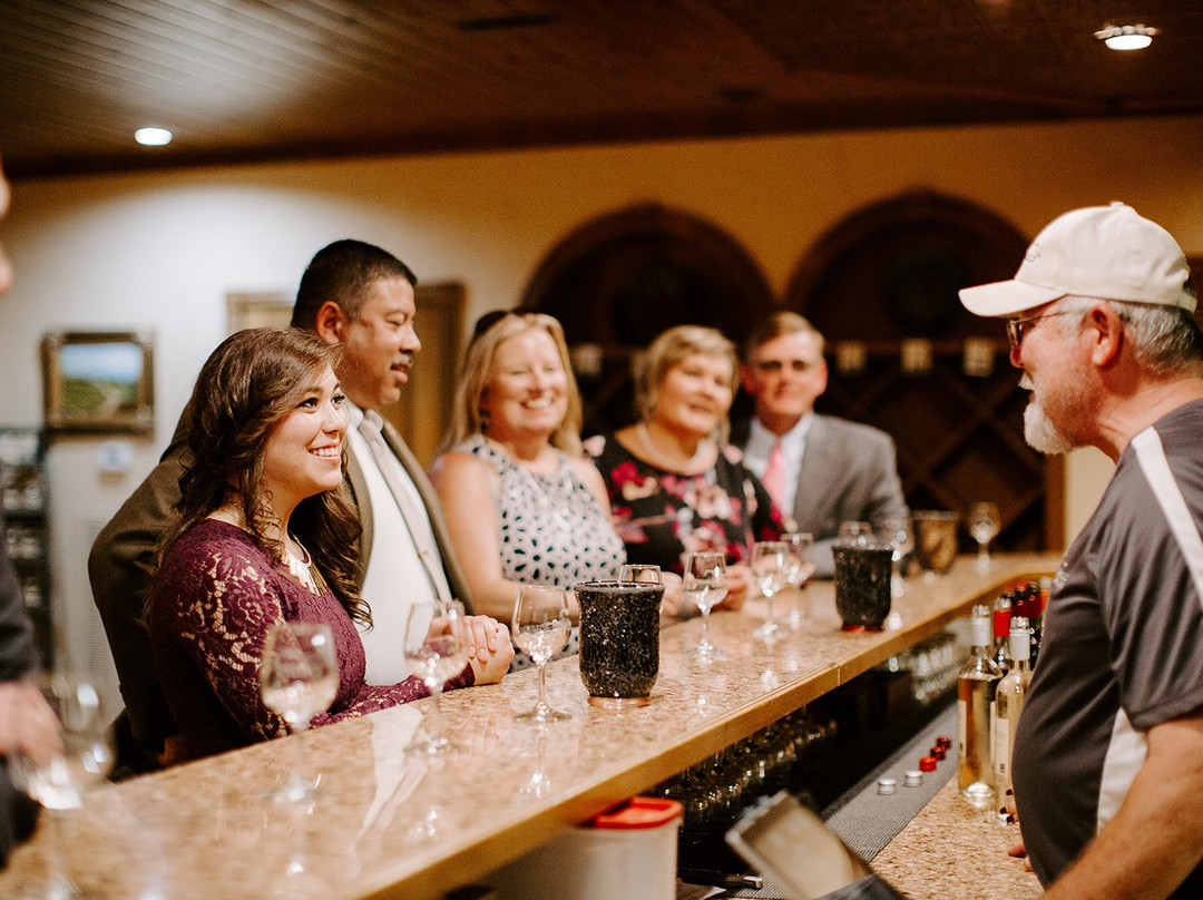 Natchez Hills Vineyard-Hampshire必去景点