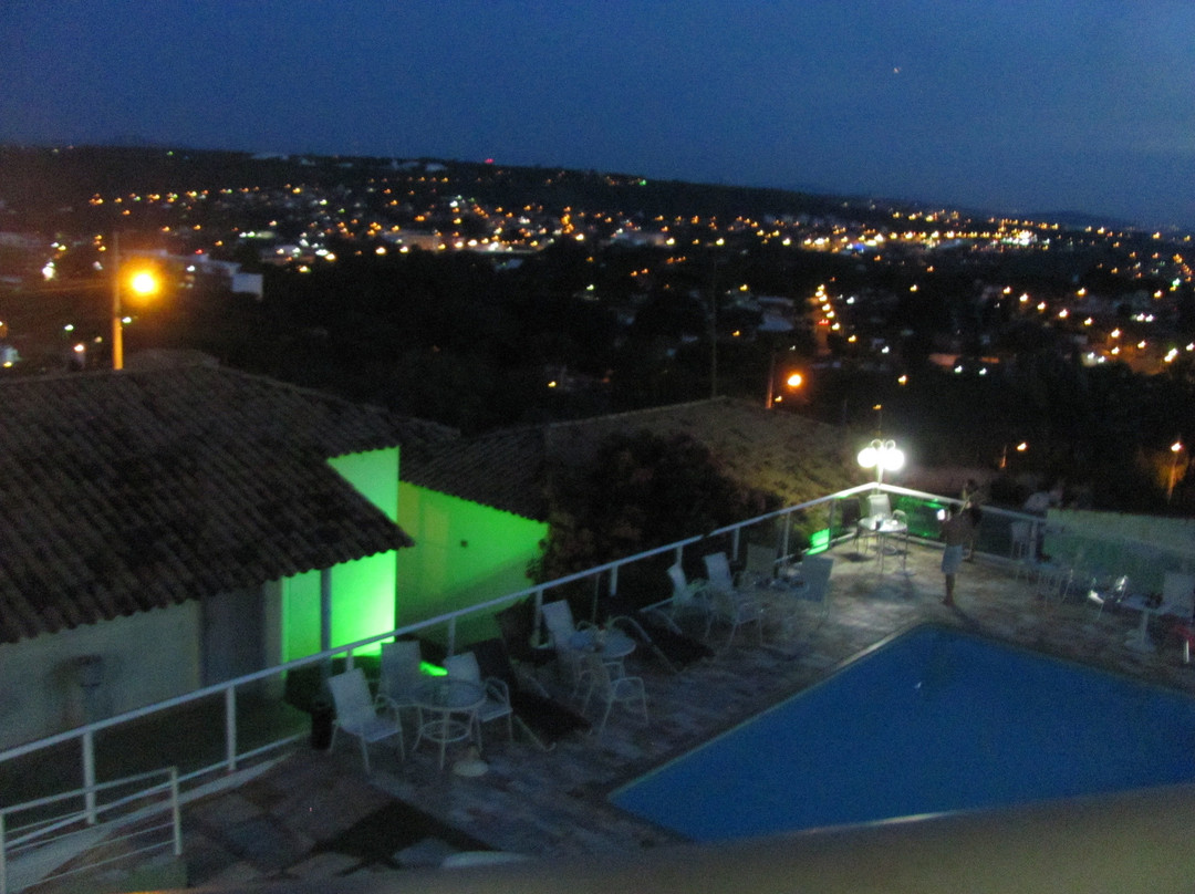 鲁阿克旅馆主图