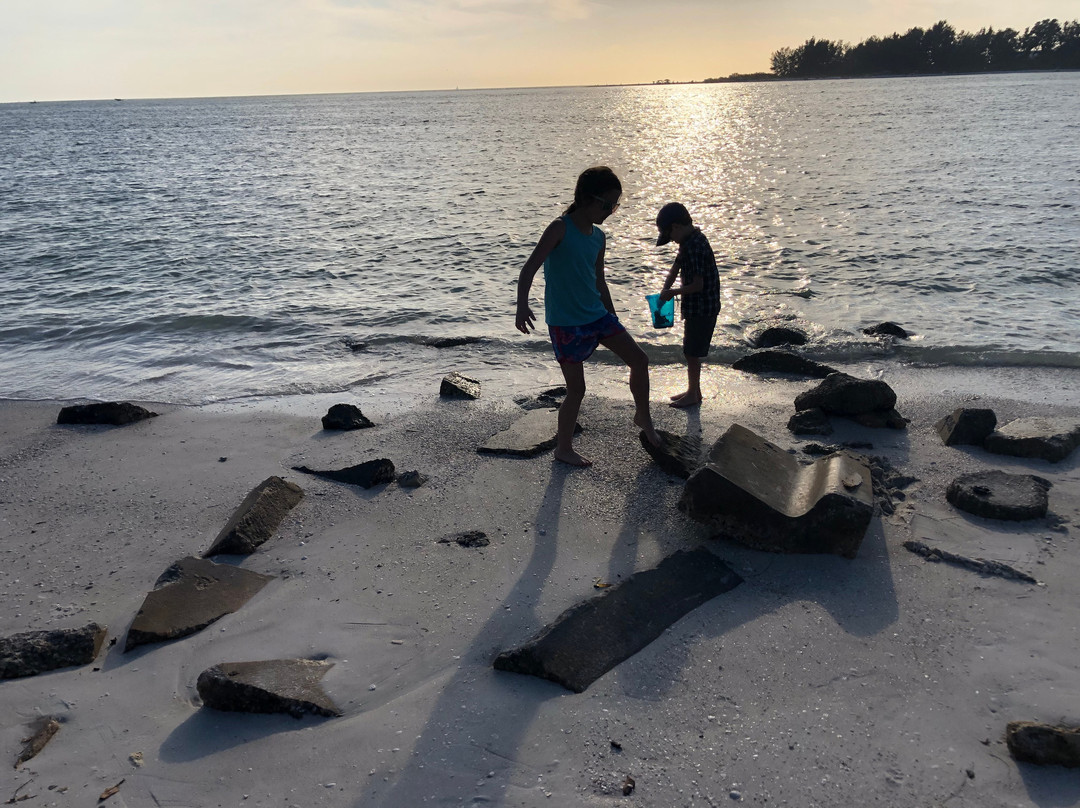 Shell Beach-西耶斯塔岛必去景点