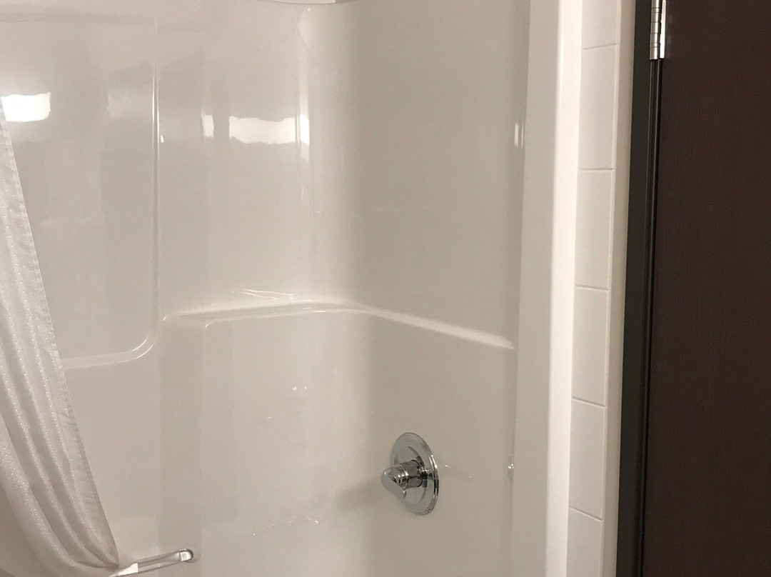 Super 8 By Wyndham Innisfail主图