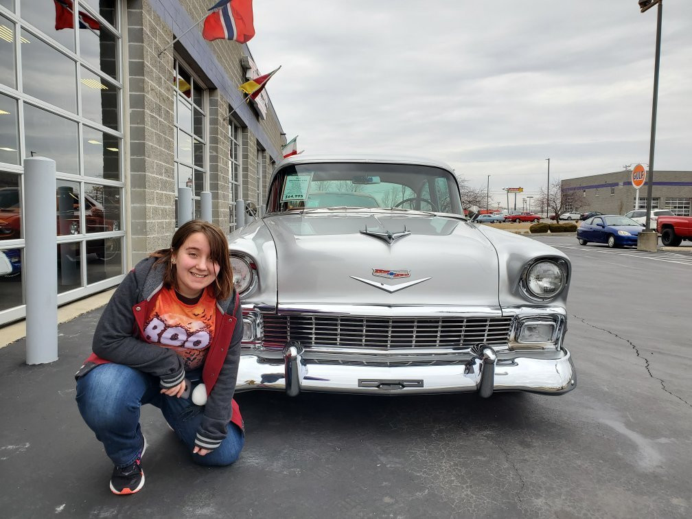 Fast Lane Classic Cars-圣查尔斯必去景点