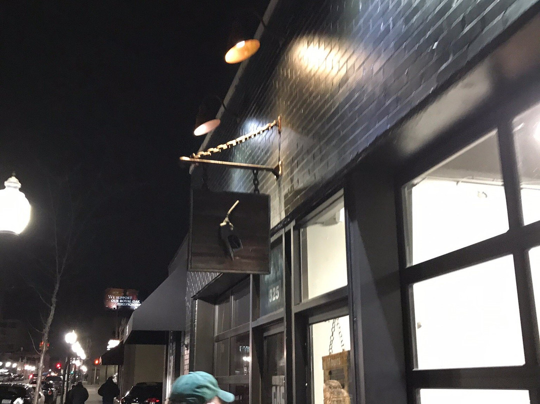 Motor City Gas-罗亚尔奥克必去景点