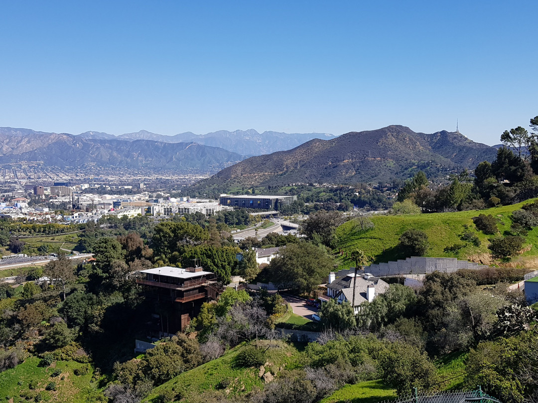 好莱坞山景点图片