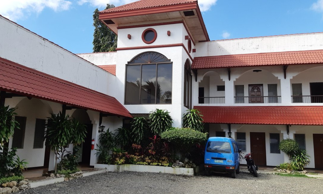 Skyland Hotel and Restaurant主图