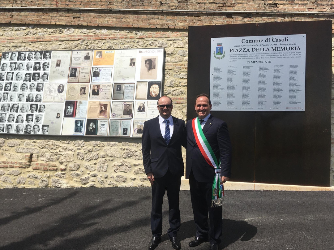 Piazza della Memoria景点图片