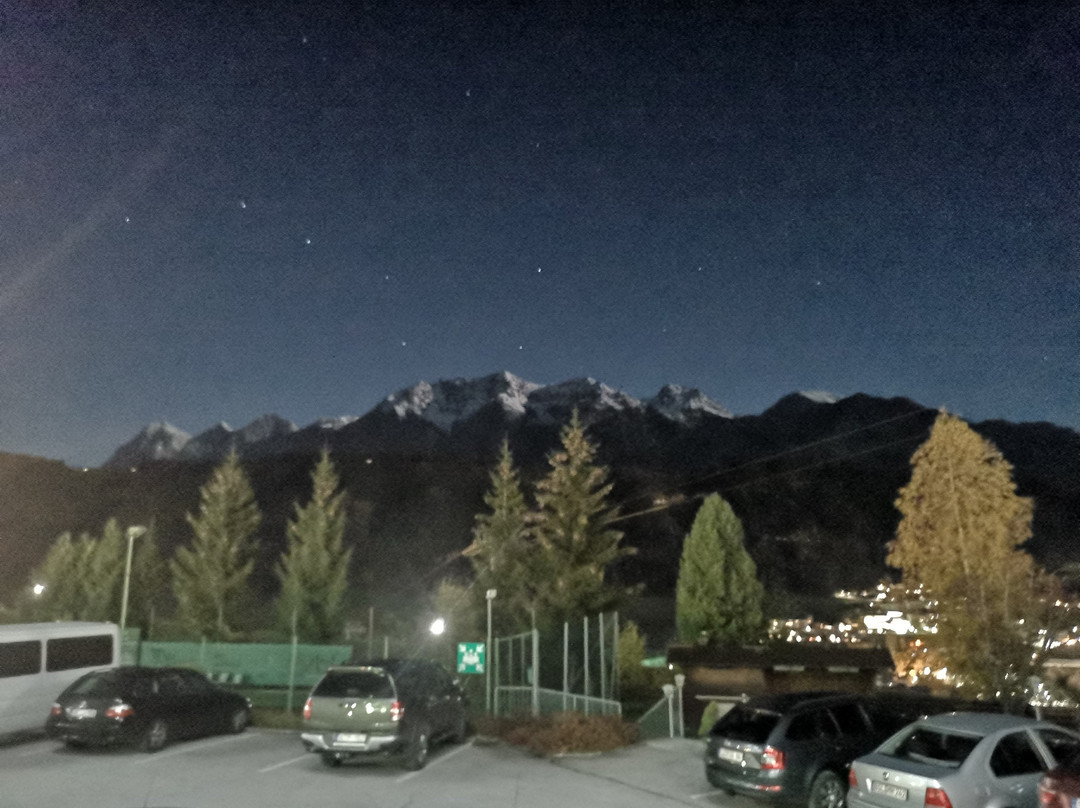 Alpine Club主图