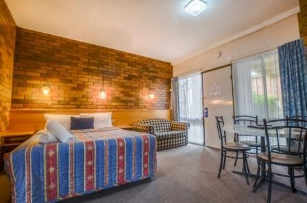 Paddlewheel Motel主图