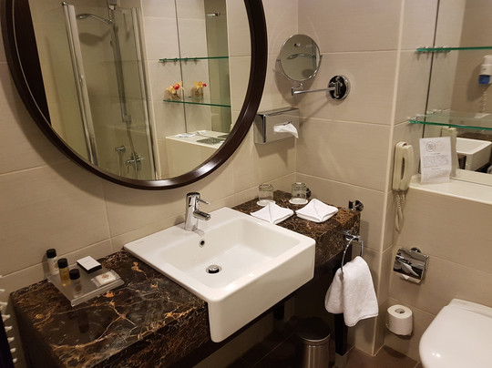 阿夸马里尼酒店主图