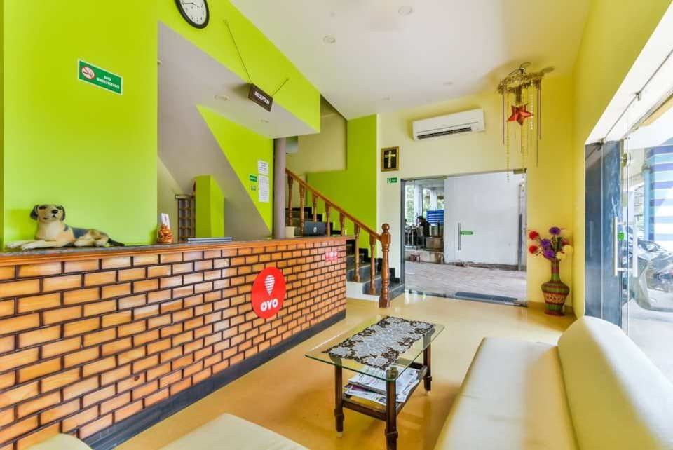 Hotel Avisha Residency主图