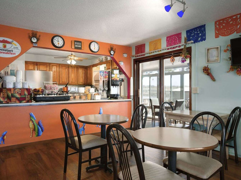 拉斯维加斯速8酒店主图