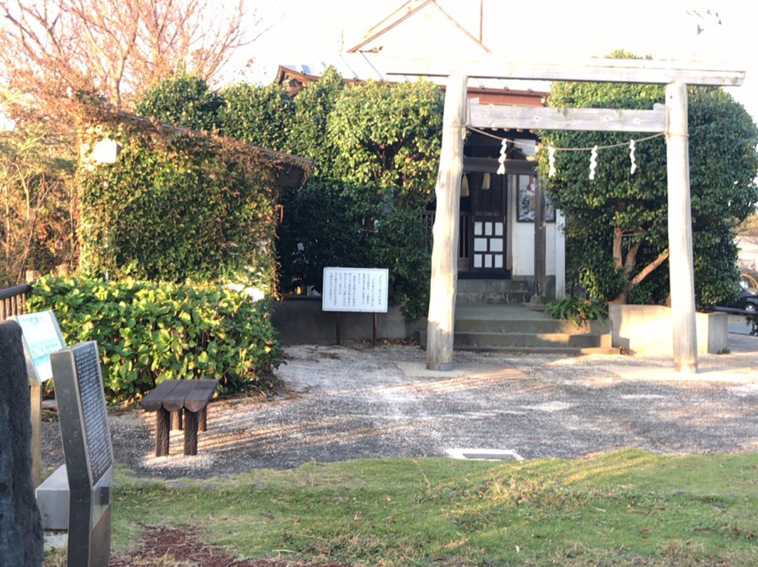 Dontsuku Shrine景点图片