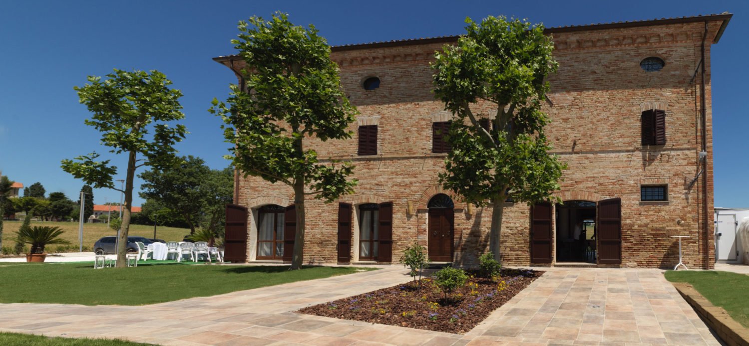 Villa & Resort Trecastelli-官方