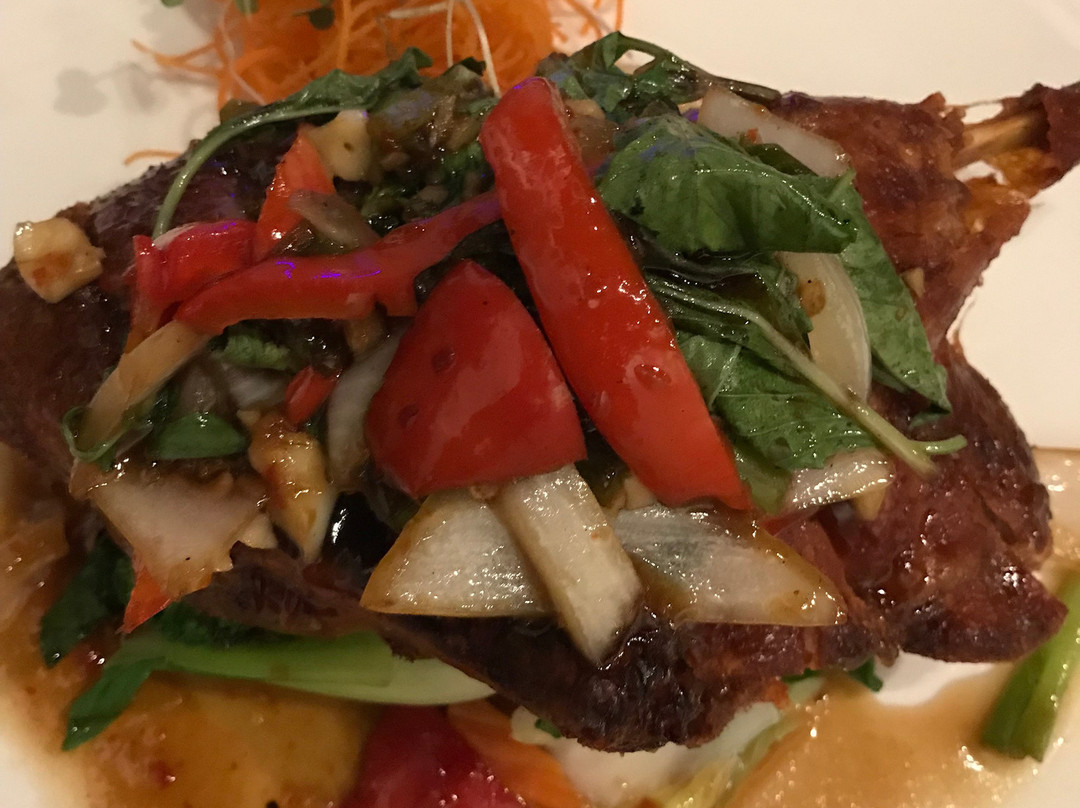 OKA Sushi & Thai, Ramen