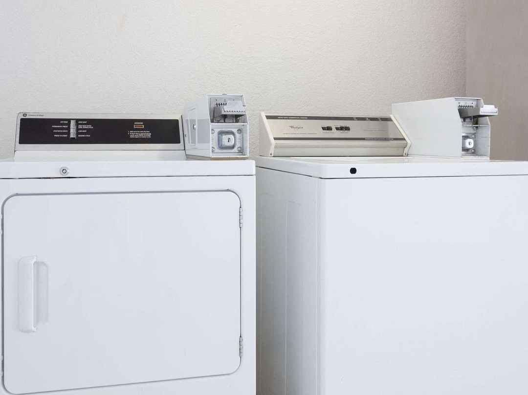 Super 8 By Wyndham Kingsland I-95/Naval Base Area主图