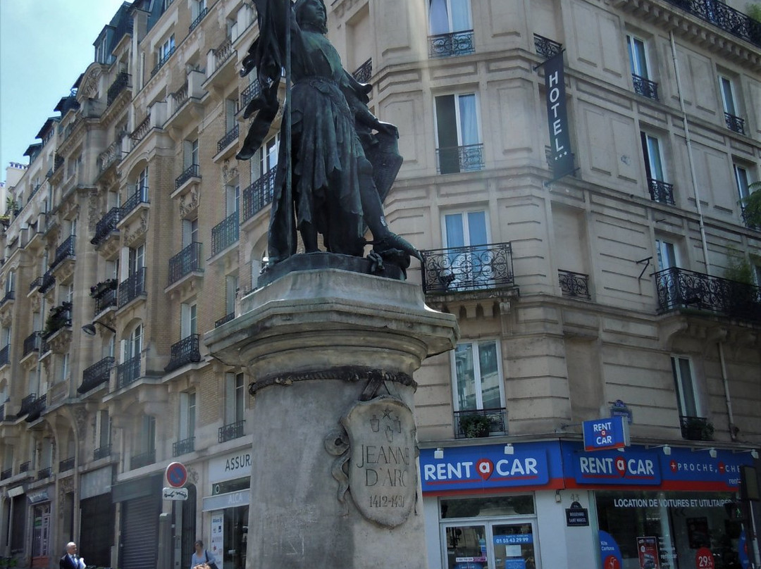 Jeanne d'Arc Liberatrice de la France-巴黎必去景点